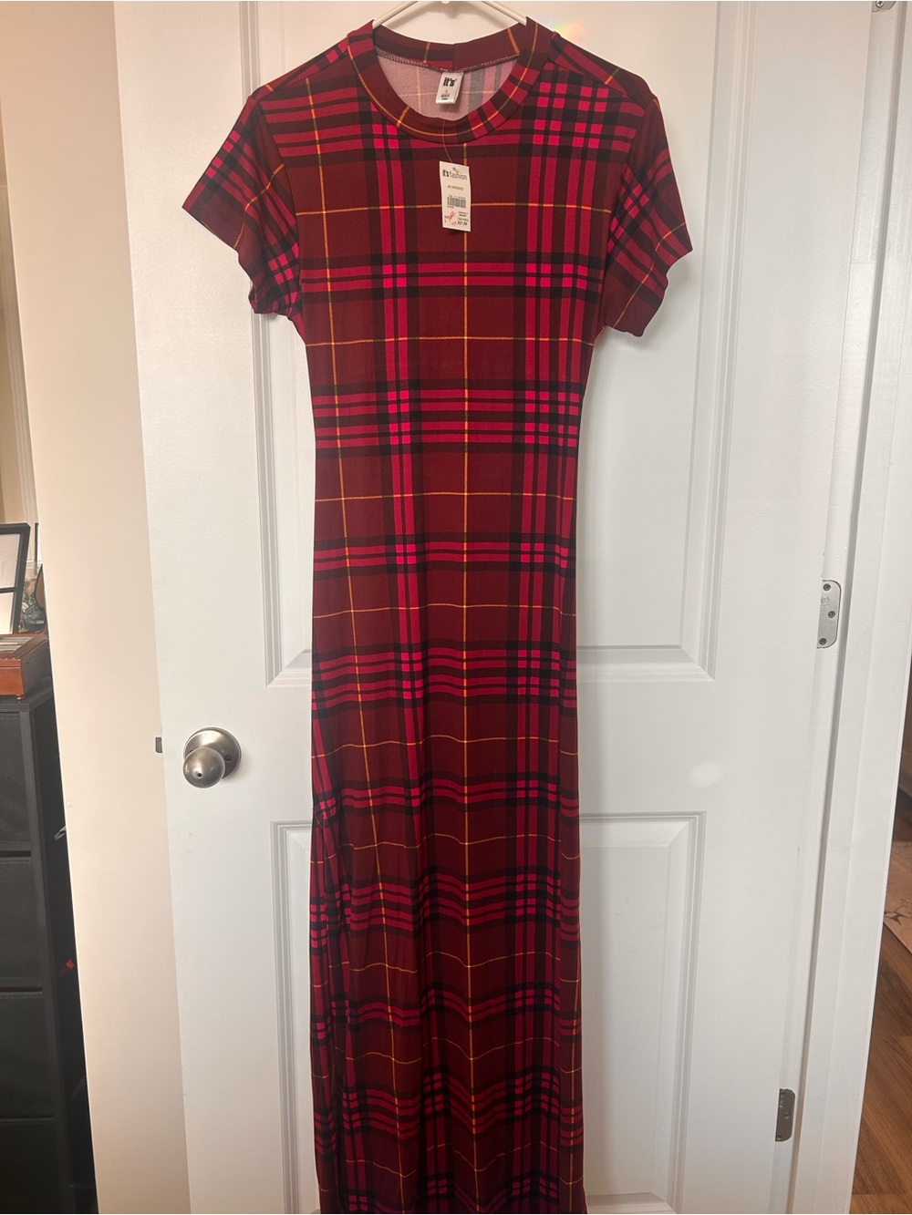 Plaid Short-Sleeve Maxi Dress in Red and Pink